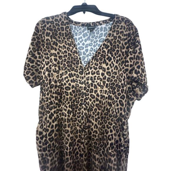 TORRID Challis Leopard Print V Neck Button Front Shark Bite Hem Dress Size 2/2X - Picture 7 of 13